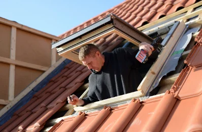Pose de fenêtres de toit Velux à Annebault